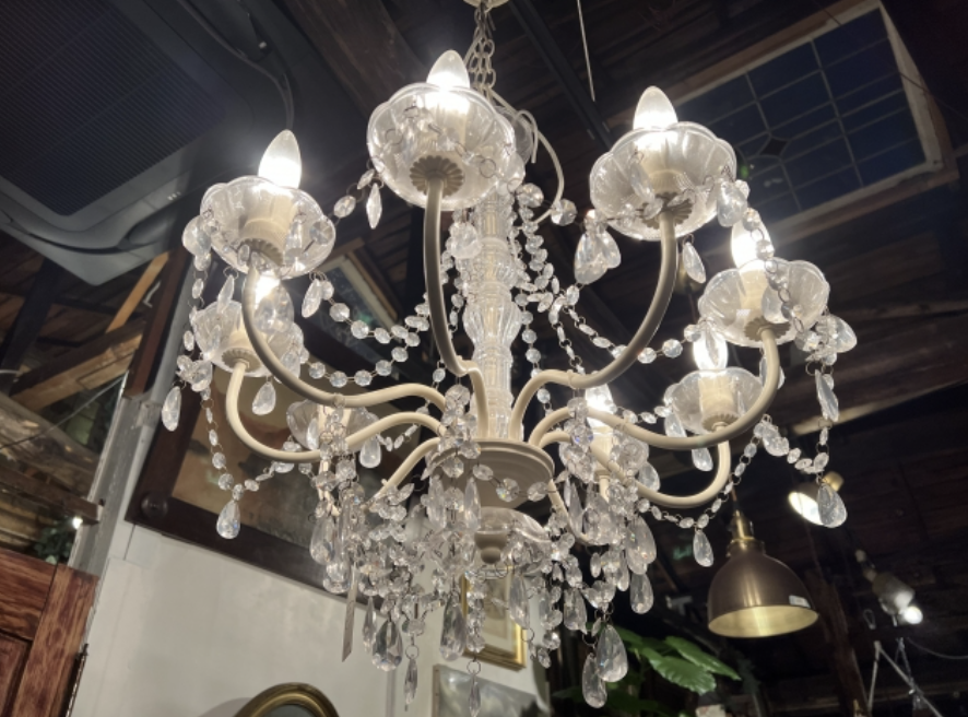 用LED燈打造你的美甲店！LED專家告訴你如何打造燈光設計、動線與裝潢風格